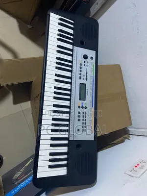 London Used Yamaha Keyboard Piano Ypt-255