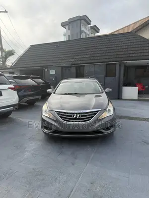 Hyundai Sonata GLS Sedan FWD (2.4L 4cyl 5A) 2010 Gray