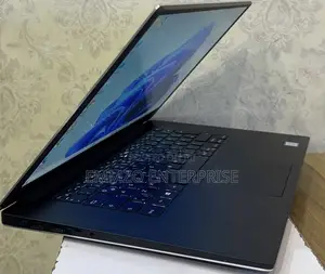Laptop Dell Precision 5530 16GB Intel Core i9 SSD 512GB