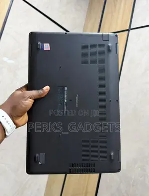 Laptop Dell Precision 3541 8GB Intel Core i7 SSD 256GB