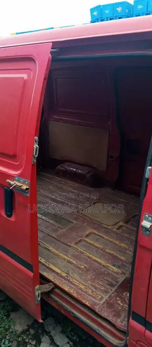 Bus 1993 Red