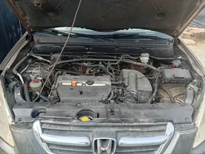 Honda CR-V 2005 Gold
