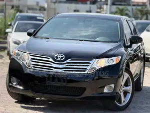 Toyota Venza XLE 2011 Black