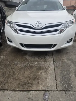 Toyota Venza XLE 2015 White