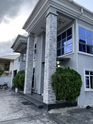 18 Rooms Formerly Used as Hotel