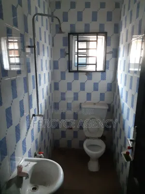Furnished 3bdrm Apartment in Agbor Road Bypass, Benin City for rent