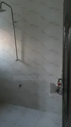 Furnished 3bdrm Apartment in Agbor Road Bypass, Benin City for rent