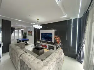 Stylish 2 Bedroom Furnished Apartment in Ikate, Lekki