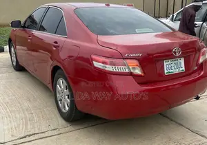 Toyota Camry 2011 Red