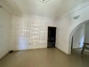 3bdrm Apartment in Agungi for rent