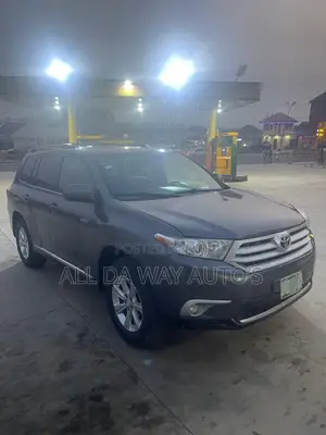 Toyota Highlander 2011 Gray