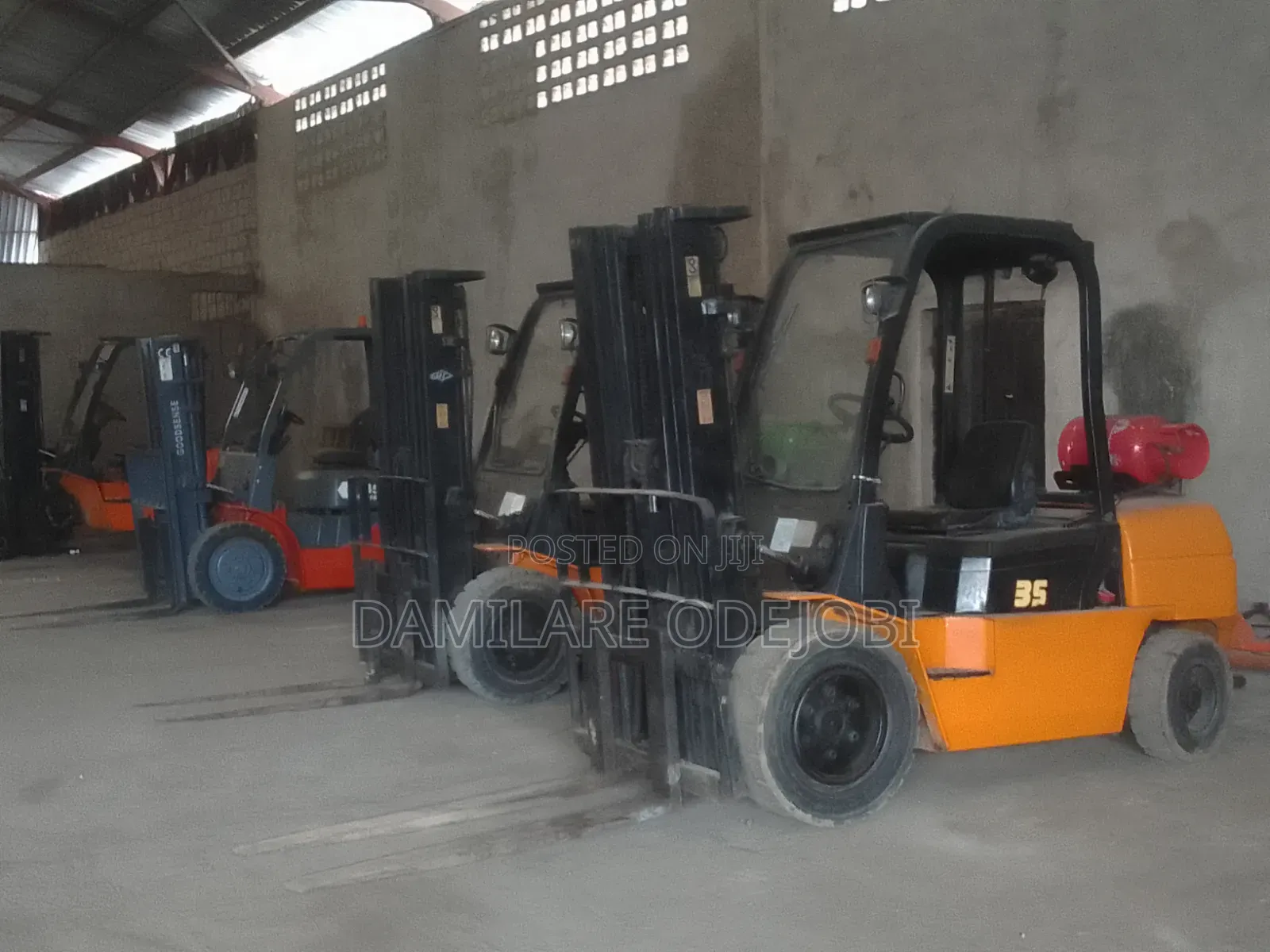 Learn How to Operate a Forklift Like a Professional.