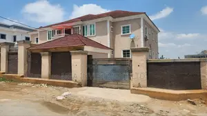 1bdrm Block of Flats in Maitama Hills for rent