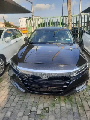 Honda Accord Touring 2018 Brown