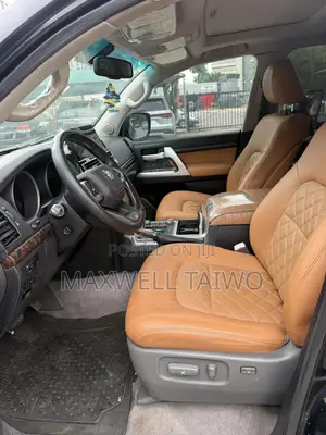 Toyota Land Cruiser 4.6 V8 VX-R 2014 Black