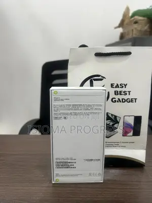 New Apple iPhone 14 256 GB Yellow