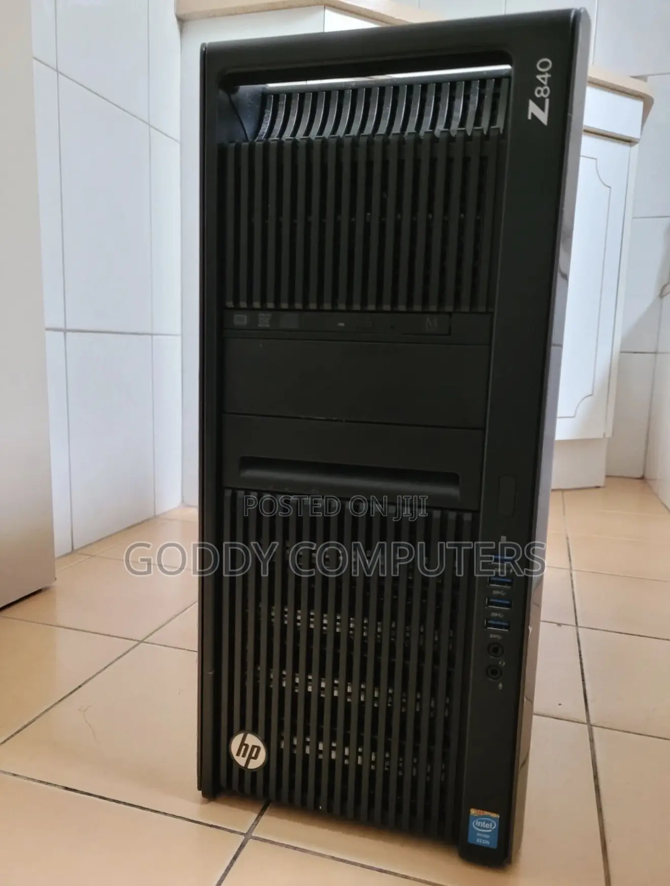 Desktop Computer HP Z840 32GB Intel Xeon SSD 512GB