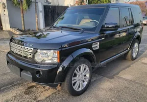 Land Rover Discovery 2010 Black