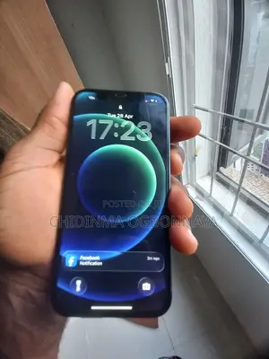 Apple iPhone 12 64 GB Blue