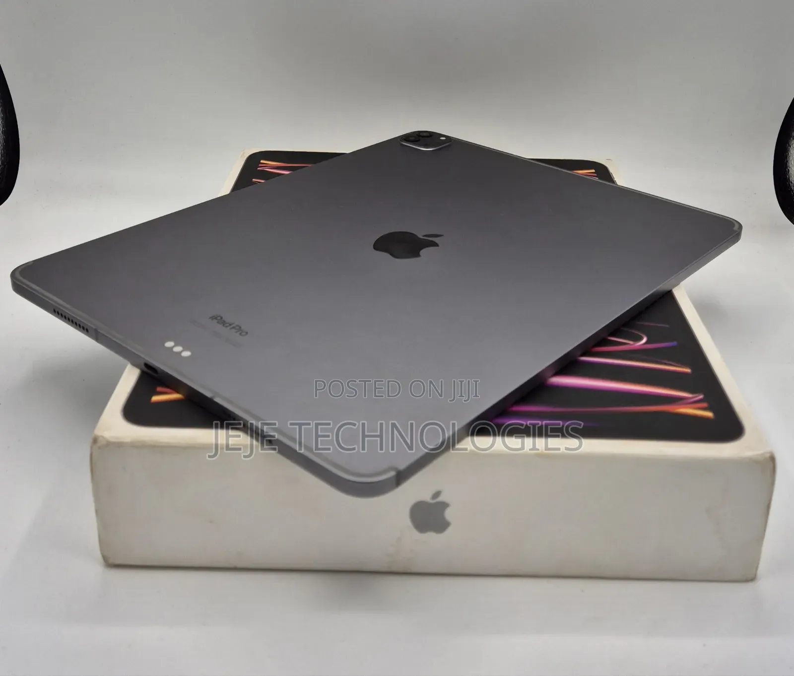 Apple iPad Pro 12.9 (2022) 128 GB Gray
