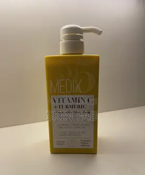 Medix 5.5 Vitaminc + Tumeric Body Cream