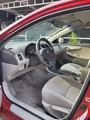 Toyota Corolla 2009 Red