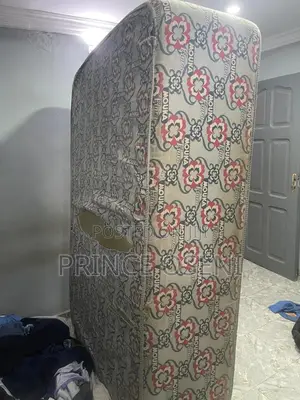 Mouka Foam/Mattress
