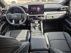 Toyota Tacoma 2024 Gray