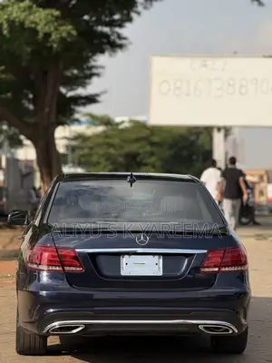 Mercedes-Benz E350 Base 4dr Sedan RWD (3.5L 6cyl 7A) 2014 Blue