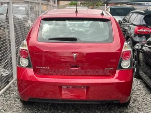 Pontiac Vibe 2010 Red