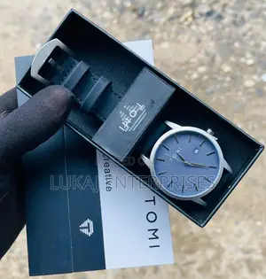 Tomi Simple Leather Watch