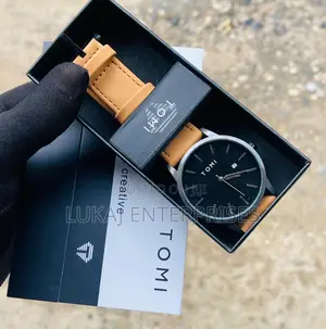 Tomi Simple Leather Watch
