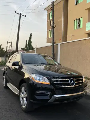 Mercedes-Benz M Class ML350 4MATIC 4dr SUV AWD (3.5L 6cyl 7A) 2015