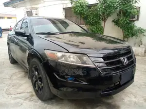 Honda Crosstour 2010 Black