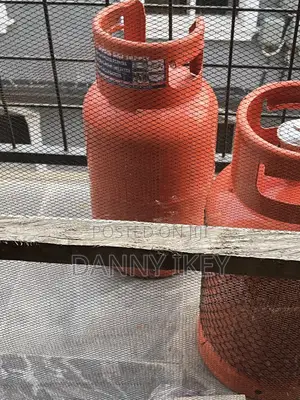 Used Gas Cylinder Available in Good Condition