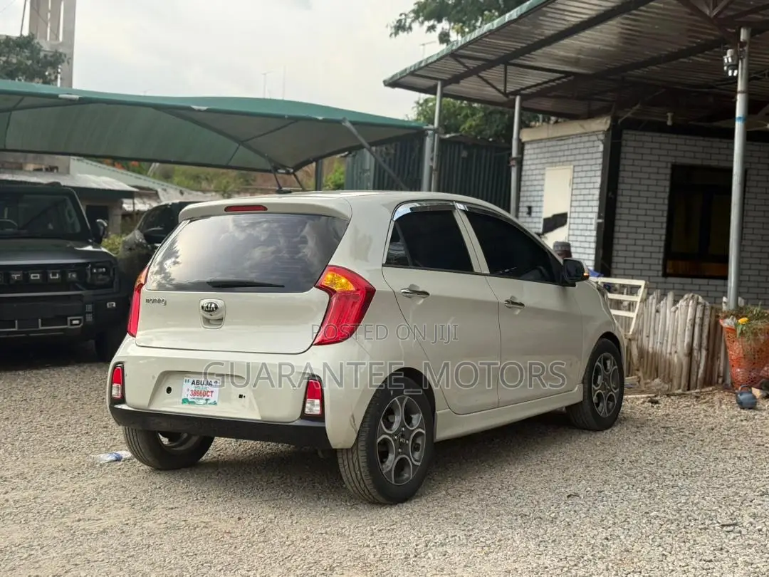 Kia Morning 2012 Off white