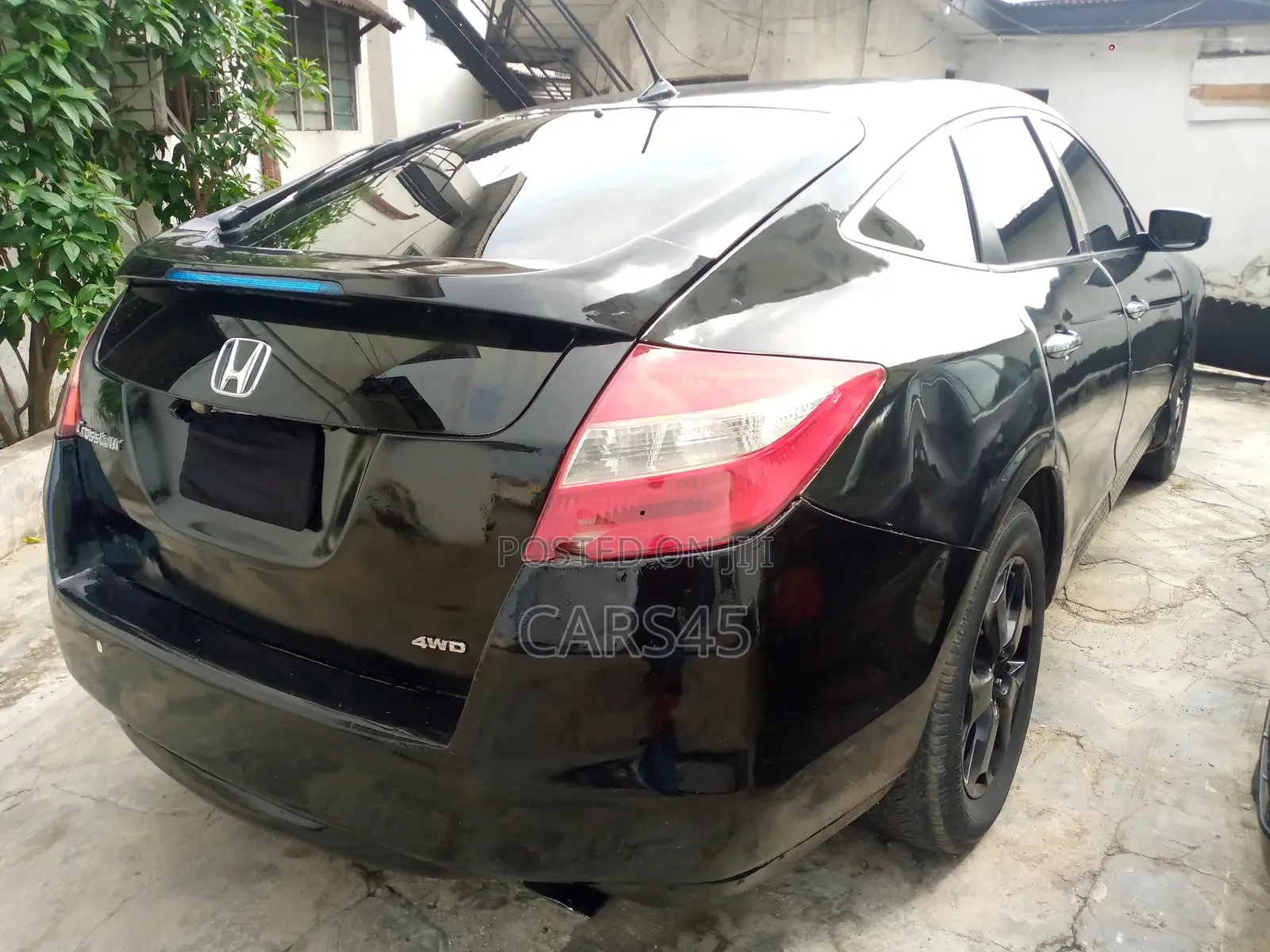 Honda Crosstour 2010 Black