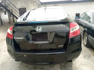Honda Crosstour 2010 Black