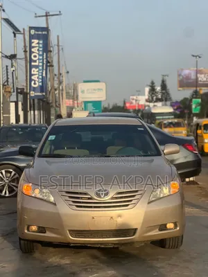 Toyota Camry 2007 Gold