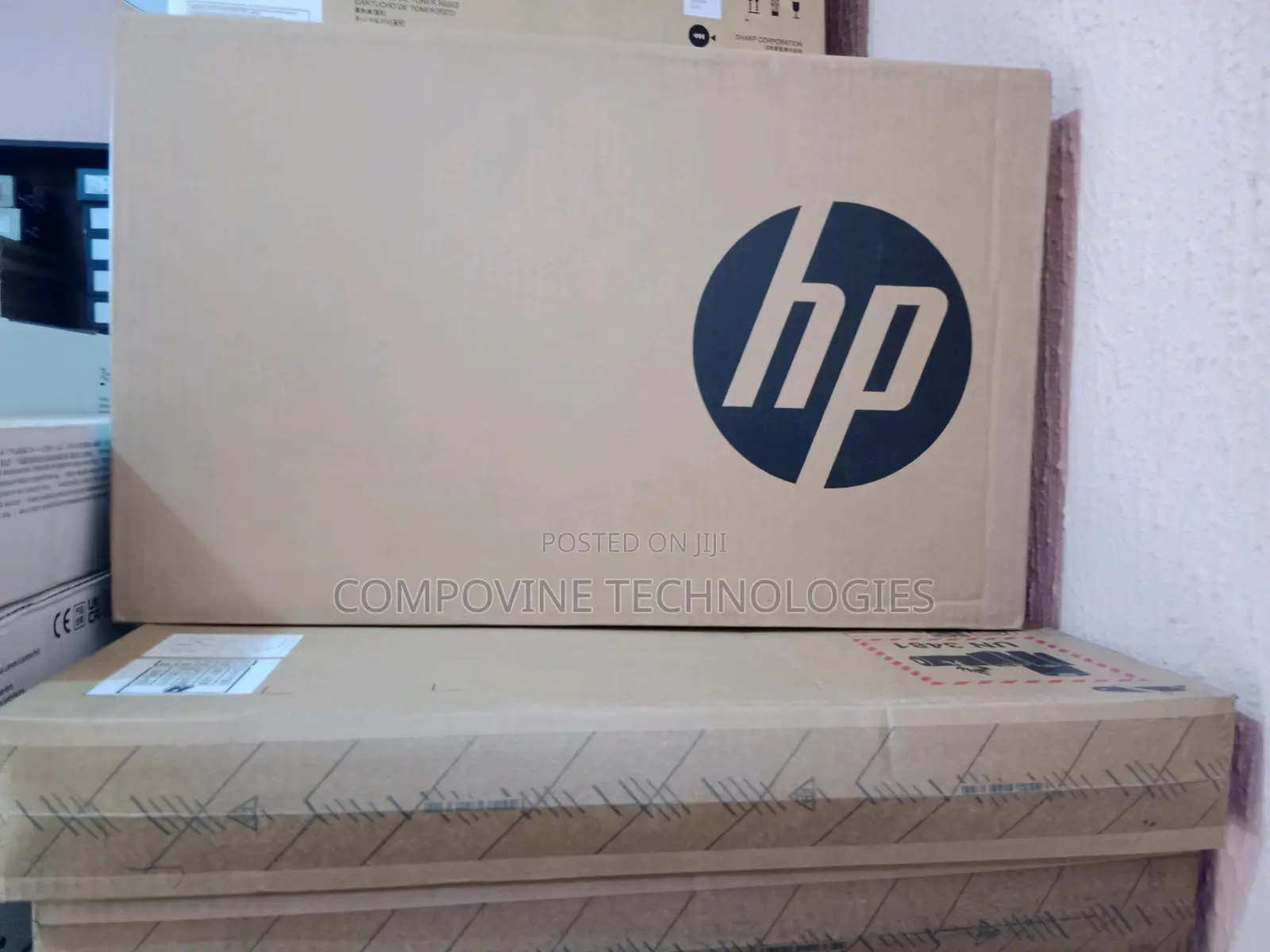 New Laptop HP 240 8GB Intel Core i3 SSD 512GB
