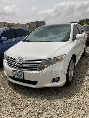 Toyota Venza 2009 White