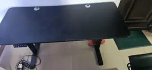 Adjustable Electric Table