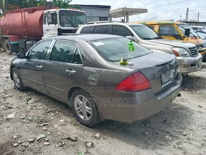 Honda Accord 2.0 Comfort Automatic 2006 Gray