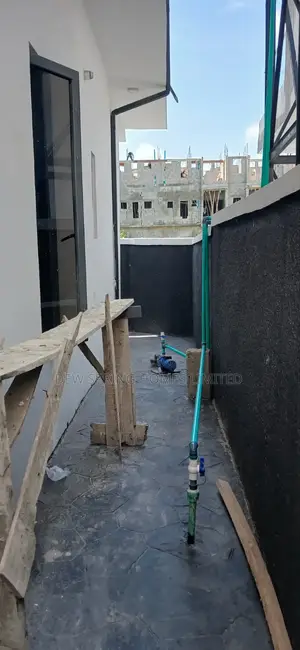 4bdrm Duplex in Harise Drive, Vgc for sale