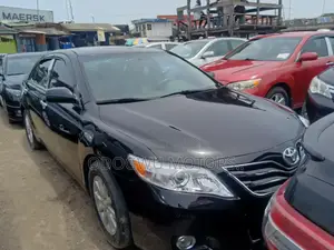 Toyota Camry XLE V6 4dr Sedan (3.5L 6cyl 6A) 2011 Black