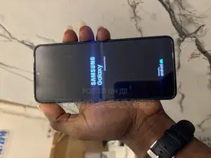 Samsung Galaxy Z Flip4 128 GB Purple