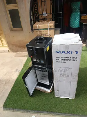 Maxi Yl2382s-B Triple Tap Water Dispenser {Black)