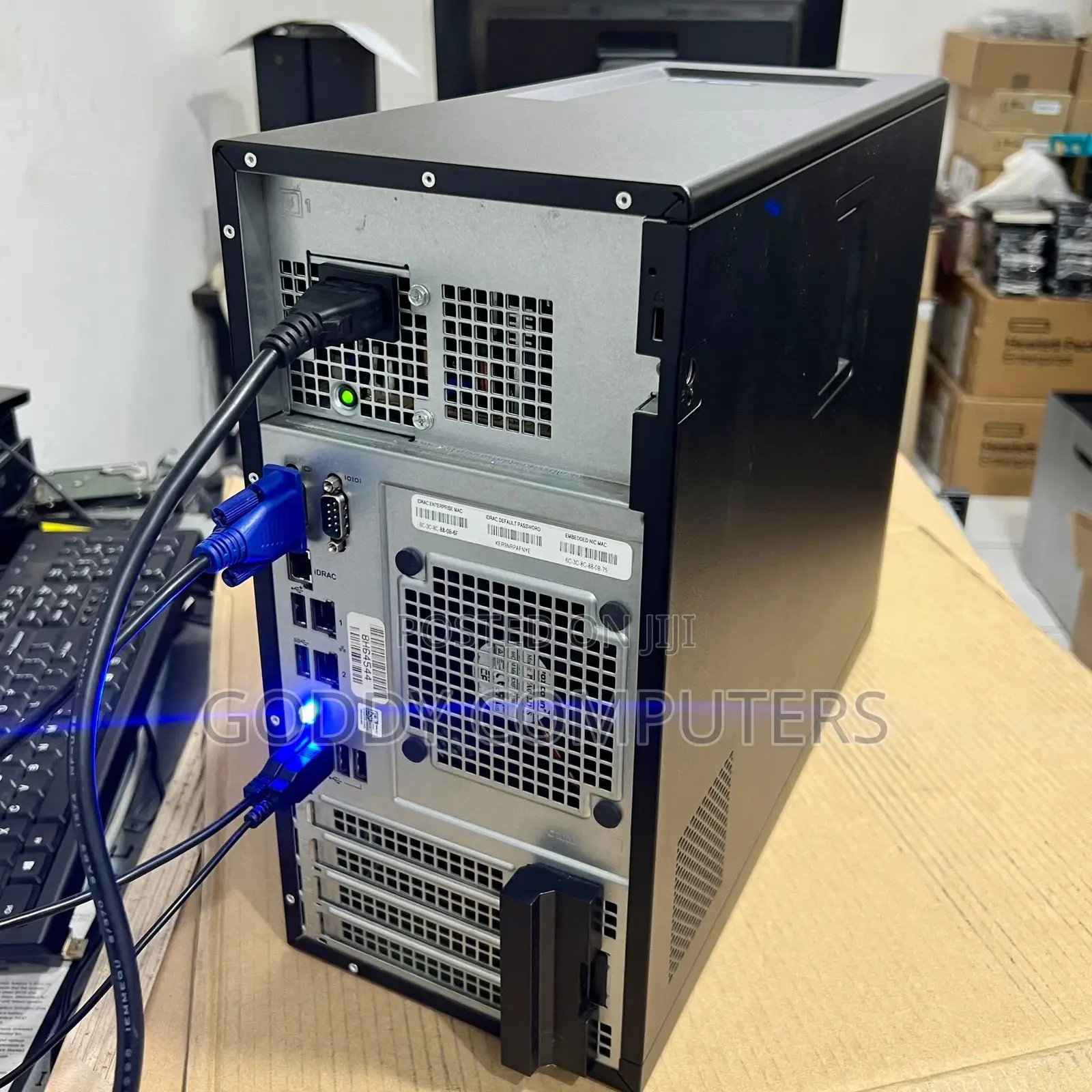 Server Dell PowerEdge T150 16GB Intel Xeon HDD 1T