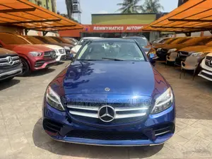 Mercedes-Benz C300 2020 Blue