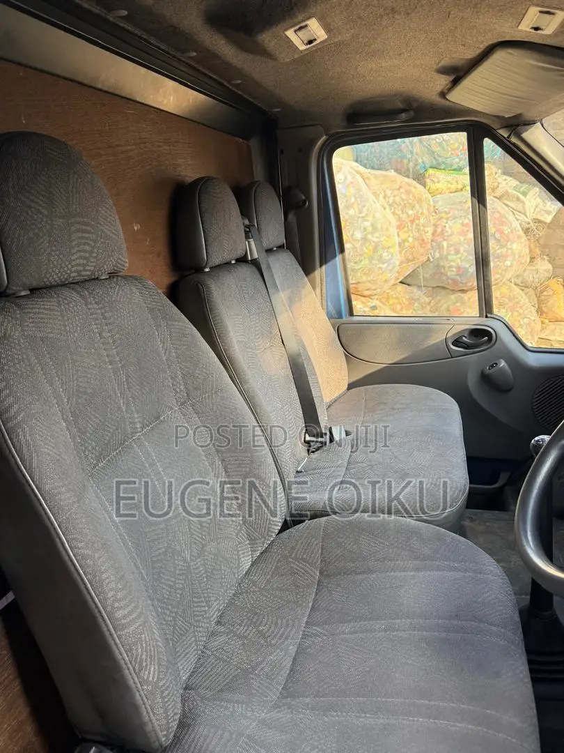 Ford Transit 2006 Blue